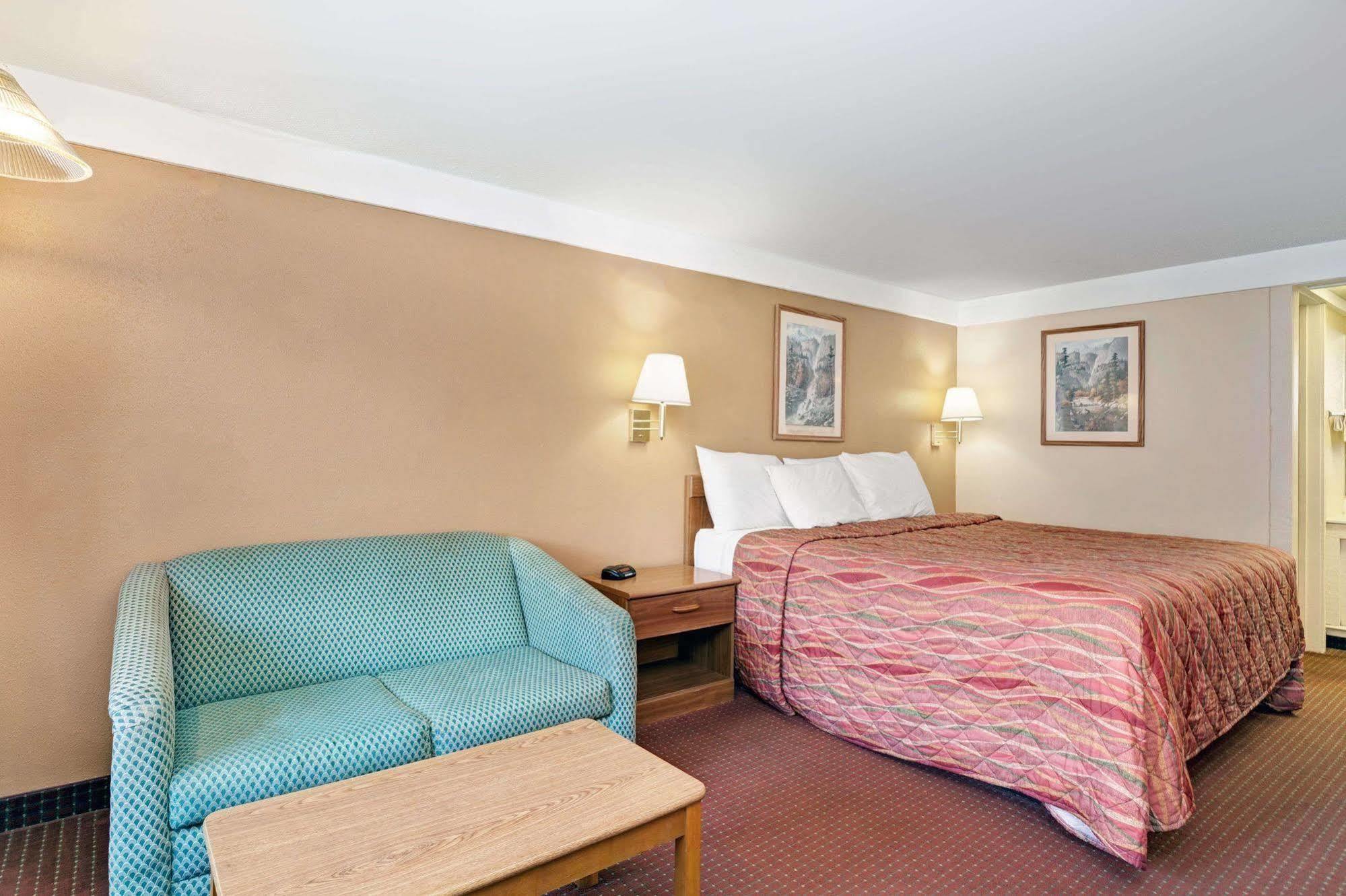 Knights Inn Charleston West Virginia Luaran gambar